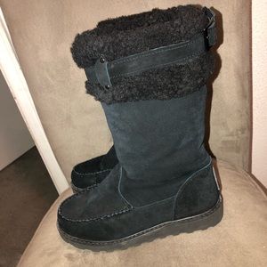 Bear Paw Black Fur Boots Size 8